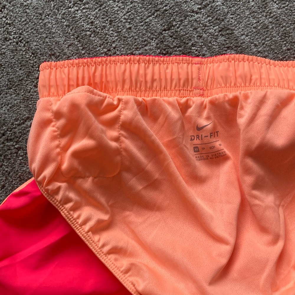 Nike Dry Pink / Orange Running Shorts - Picture 9 of 10